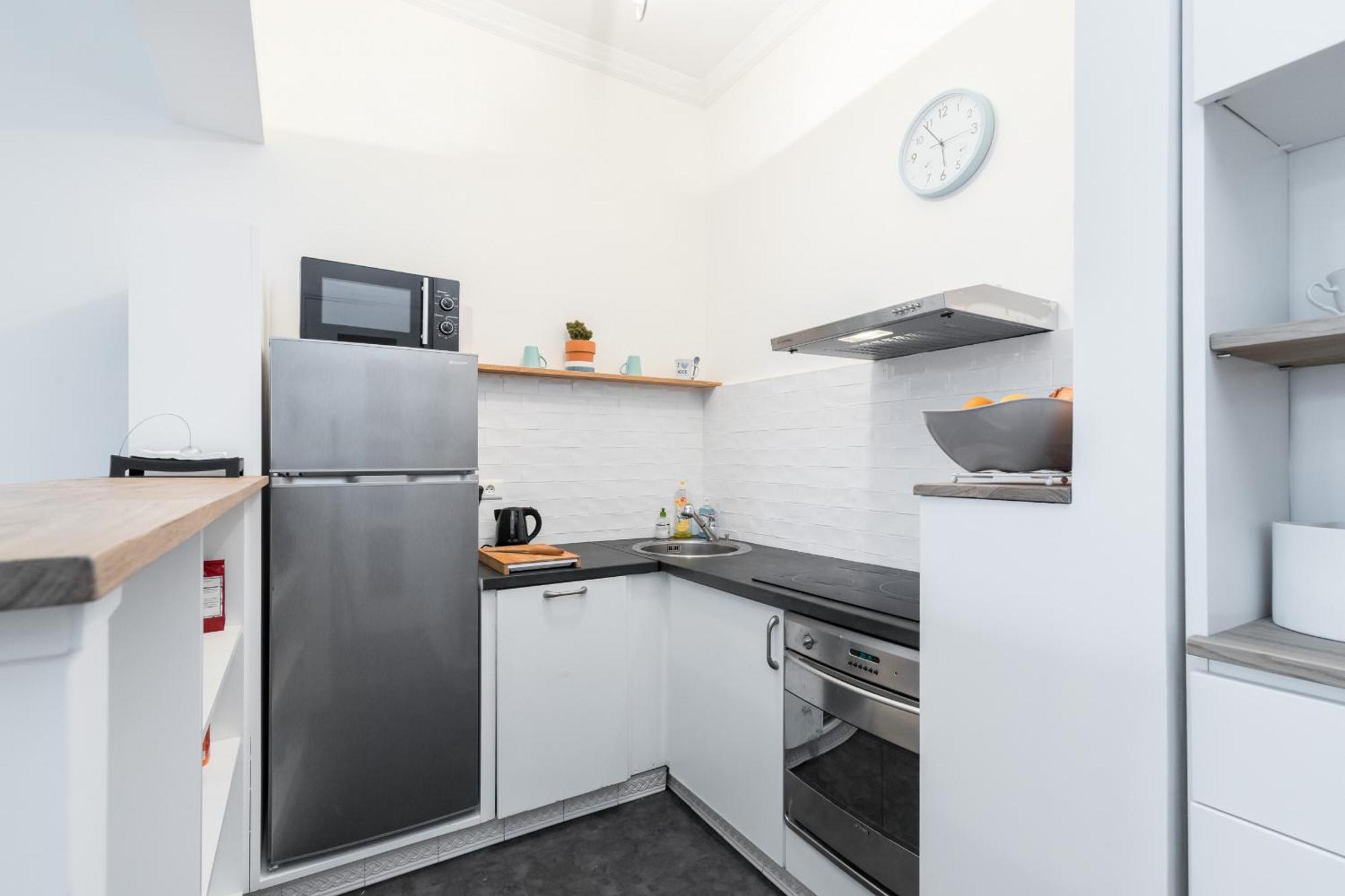 Promenade Des 2 Bdr Large Terrace Niza